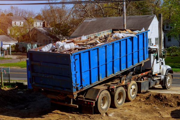Junk Pickup Service in Red Oak